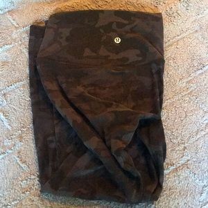 Lululemon Camo Aligns